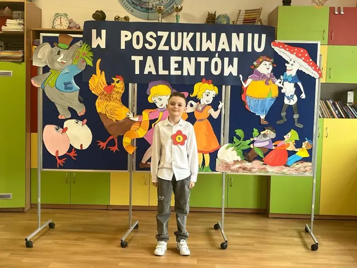 Szkolny Konkurs Recytatorski ,,W poszukiwaniu talentów” — zdjęcie 6