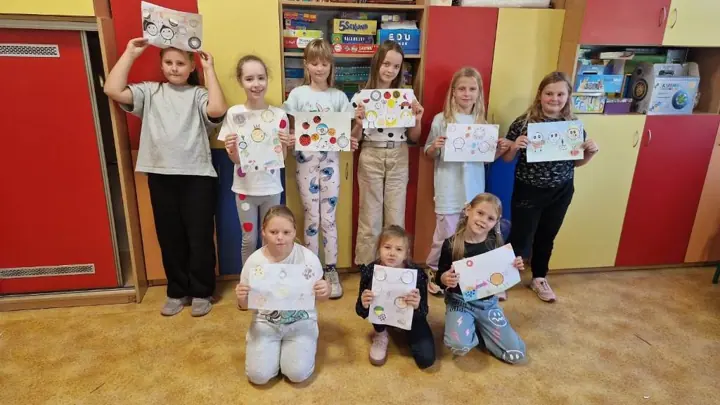Międzynarodowy Dzień Kropki u „Maluchów” — zdjęcie 5