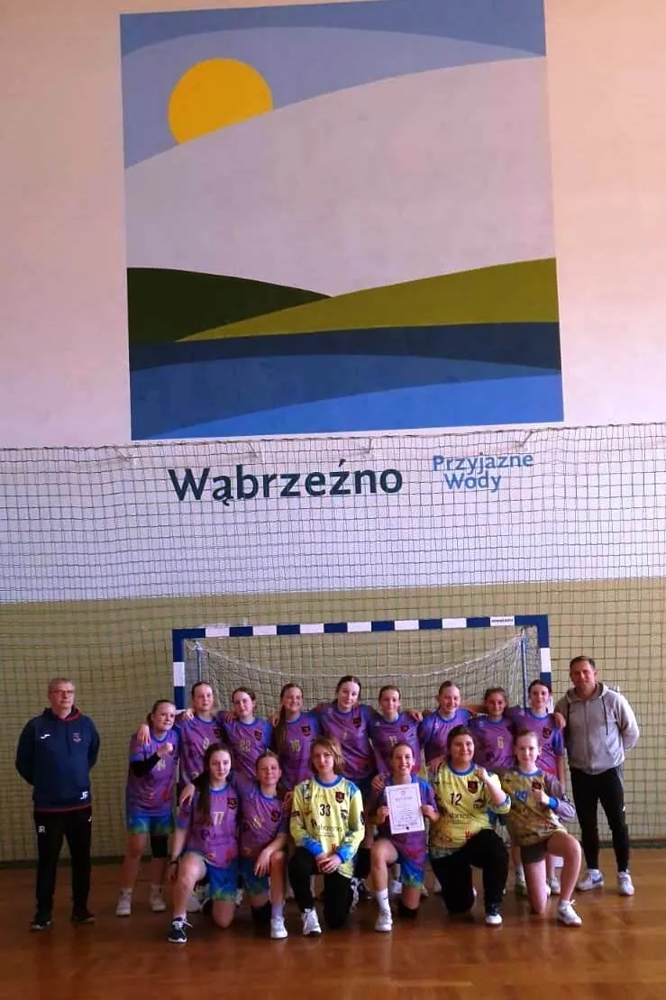 Sukces młodych szczypiornistek SP 3 w Wąbrzeźnie
