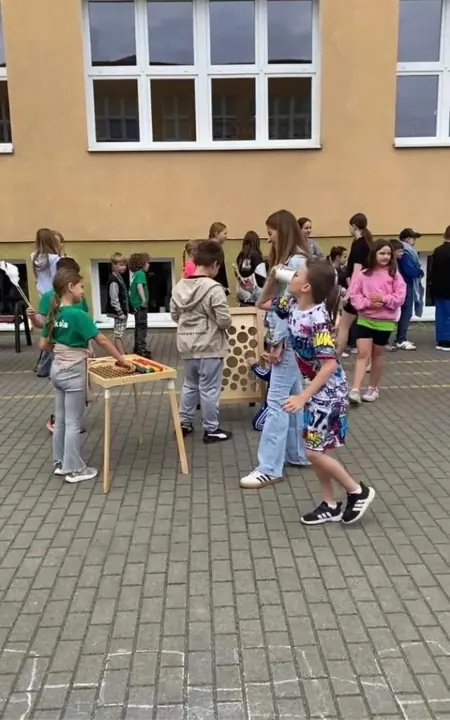 Radosny Dzień Dziecka w Szkole Podstawowej nr 3 w Wąbrzeźnie — zdjęcie 6