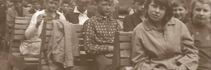Archiwalne zdjęcie szkoły