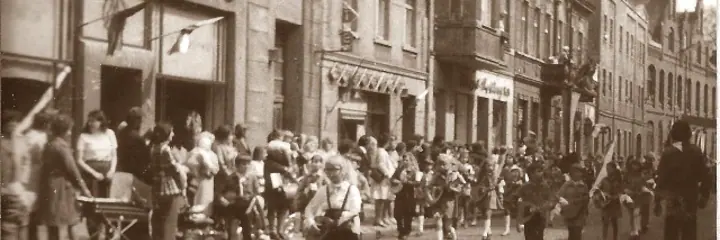 Archiwalne zdjęcie szkoły